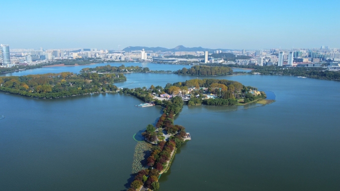 玄武湖，鸡鸣寺，明城墙