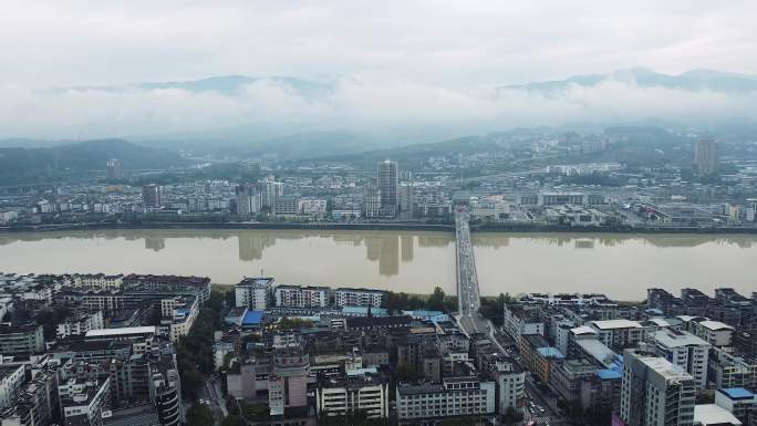 广元 利州区 蜀门北路 凤凰山 嘉陵江