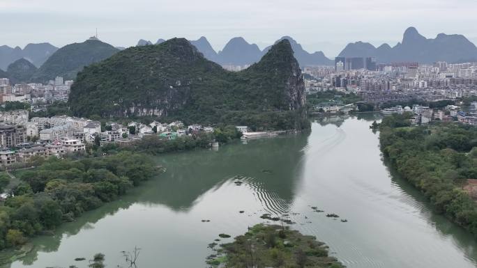 桂林斗鸡山漓江风光航拍