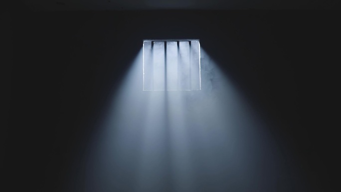 监狱的窗户牢狱铁窗光线