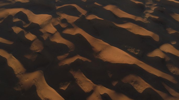 阿拉善盟沙漠地质公园沙漠日出阴影