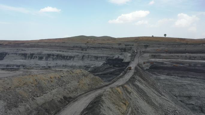 大型煤矿 开采 挖掘 煤矿运输 工程机械