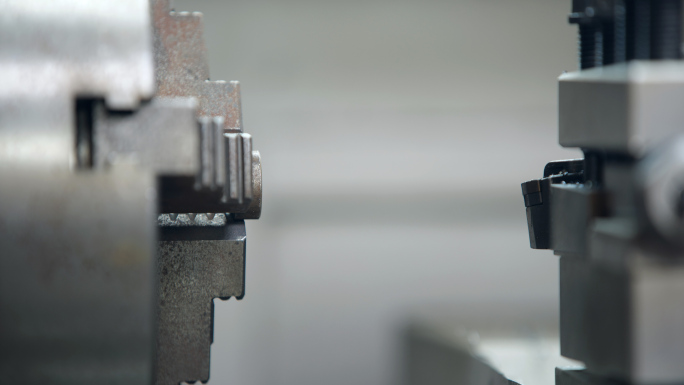 4k五金加工，气保焊，氩弧焊，铣槽，倒角