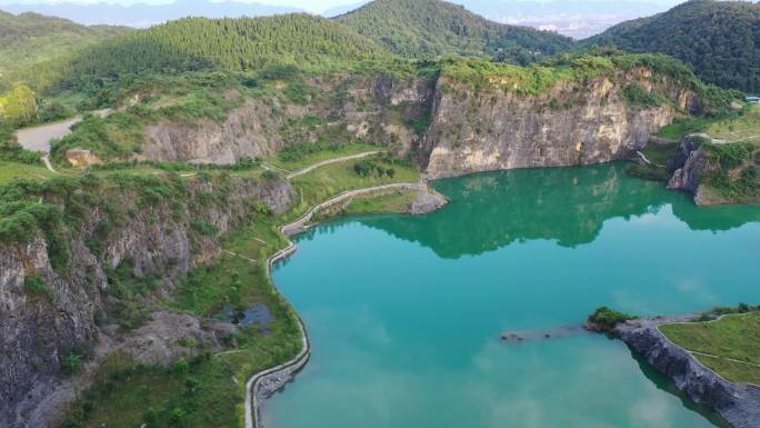 重庆渝北铜锣山矿山公园航拍