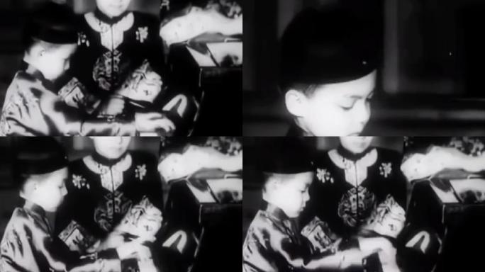 40年代中国上海小孩弹奏钢琴