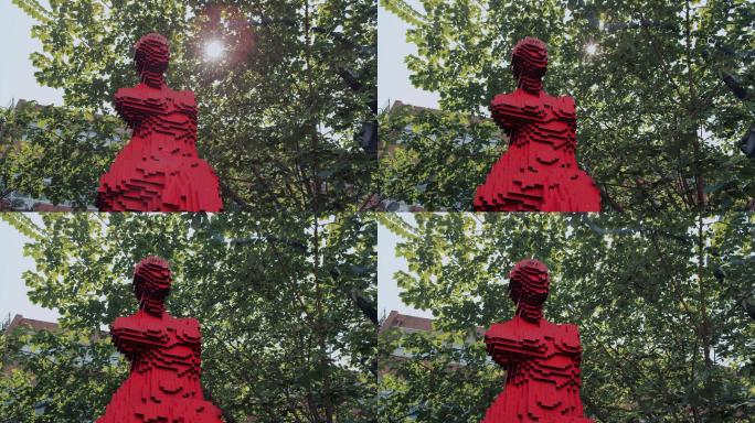 实拍北京798艺术区的红色维纳斯雕塑