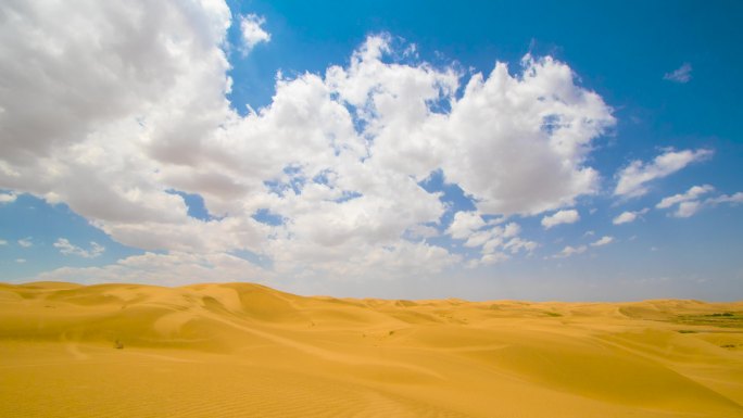 沙漠蓝天白云延时摄影