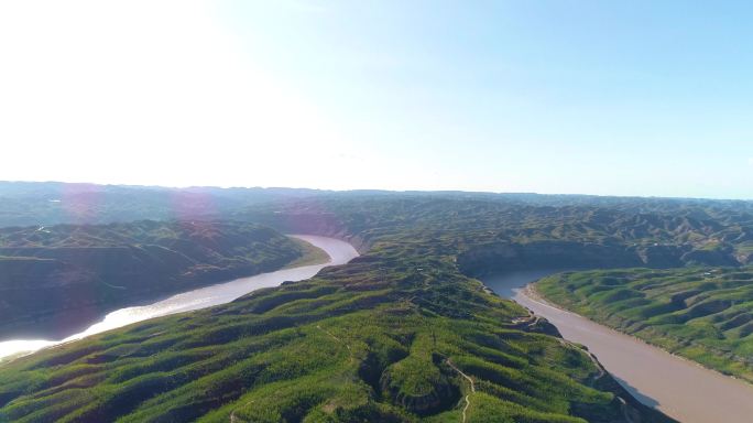 航拍山西吕梁石楼县黄河第一湾9