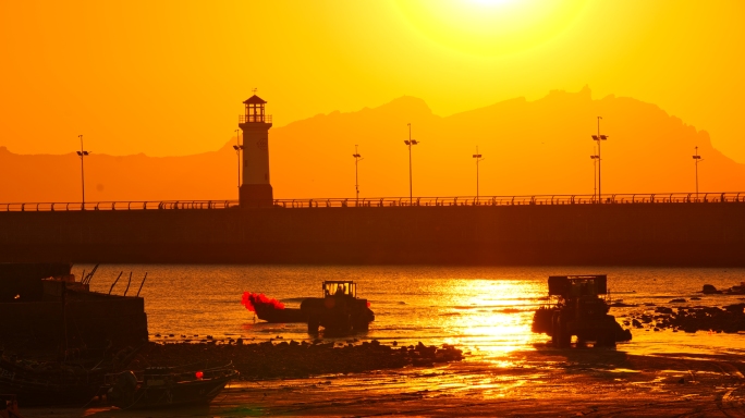 海港日出 港口灯塔 渔船海鸥 海岛日出