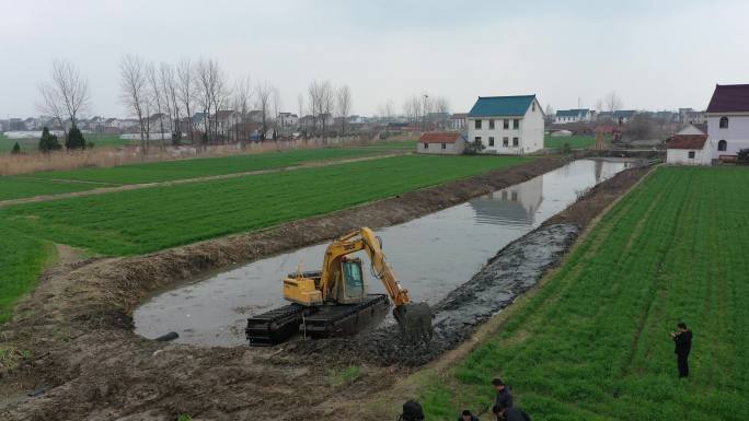 河道治理 河道清淤 挖掘机 船挖 程机械