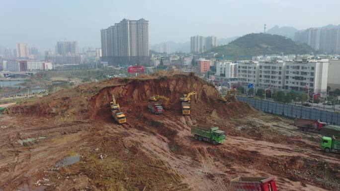 城市建设 工地 工程机械 挖土方挖掘机