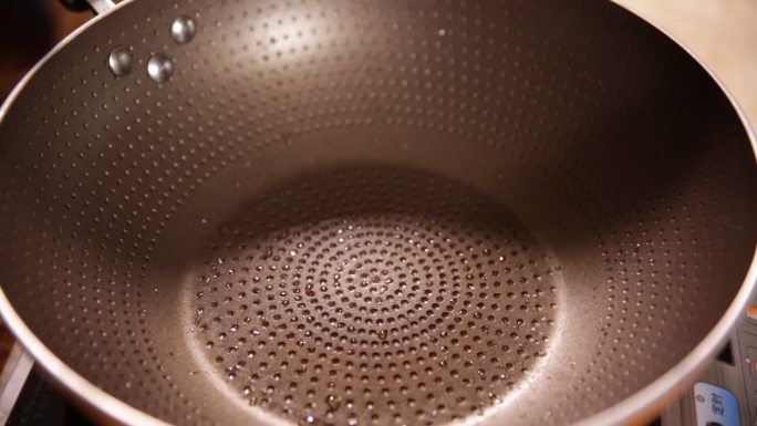 厨房用品平底锅不粘锅 (2)