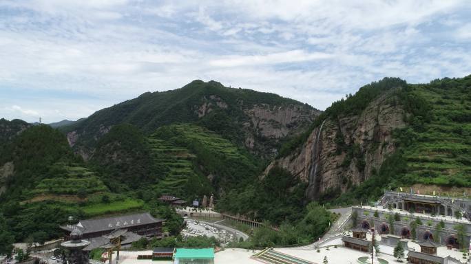 陕西省户县九龙山风景区航拍4K宝鸡旅游