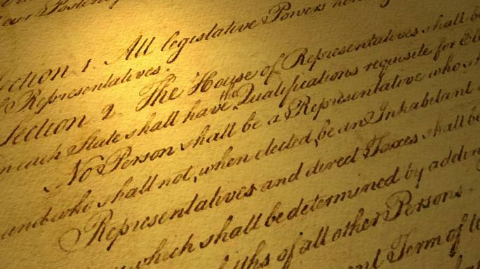 重点关注美国宪法文本的一部分。