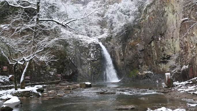 诸暨五泄瀑布冬天雪景原素材