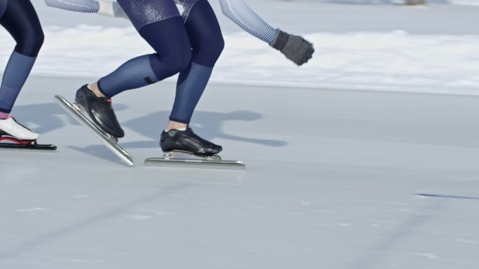 速滑运动员滑冰运动滑冰鞋冰上运动