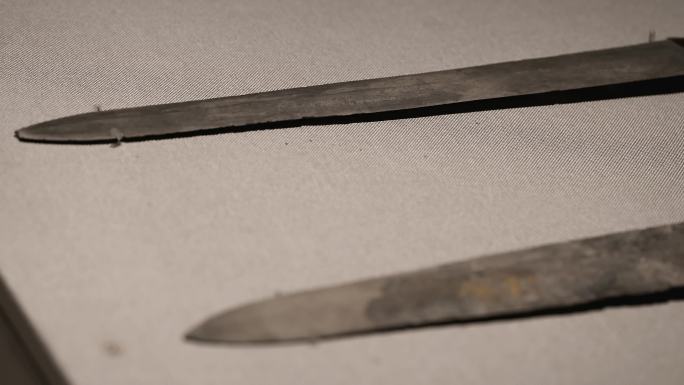 4K春秋战国时期珍贵文物空首铜剑空镜