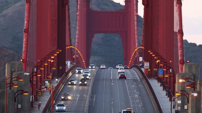 旧金山金门大桥外国空镜城市道路公路车流