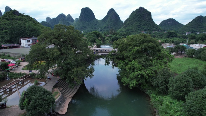 桂林遇龙河富里桥景点风光航拍