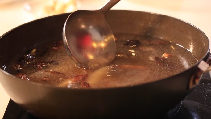 卤肉老汤汤底炖肘子 (2)