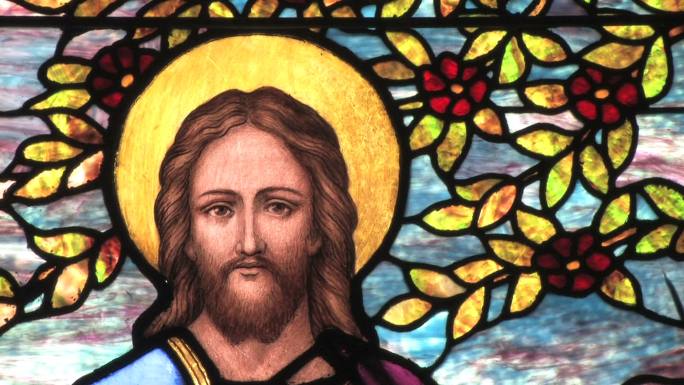 彩色玻璃中的耶稣视频素材宗教艺术圣母玛利