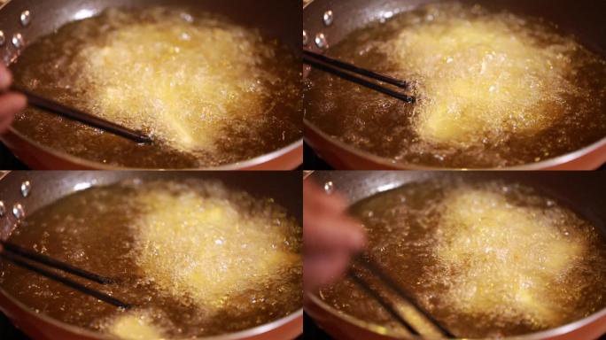 起锅烧油炸豆腐块炸豆泡 (5)