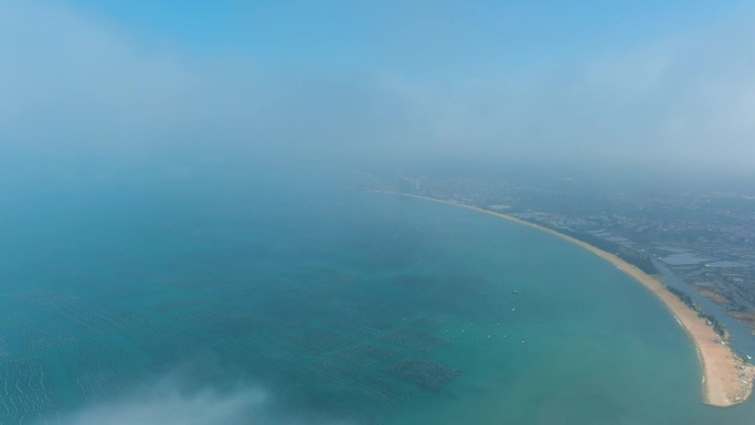 云海之上的海景