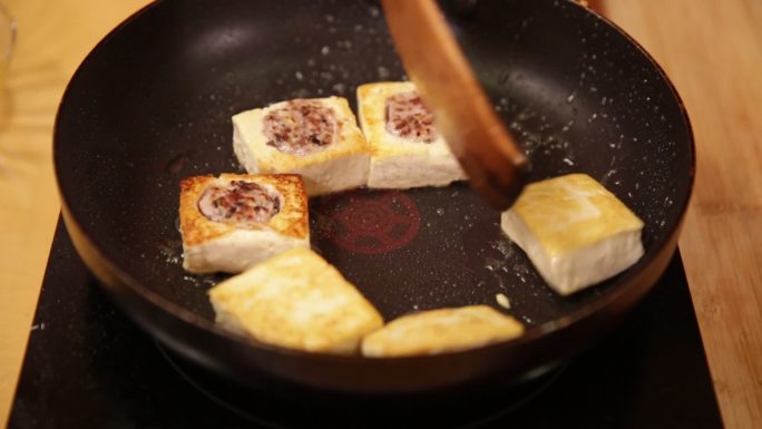 平底锅煎制酿豆腐豆腐盒子 (10)