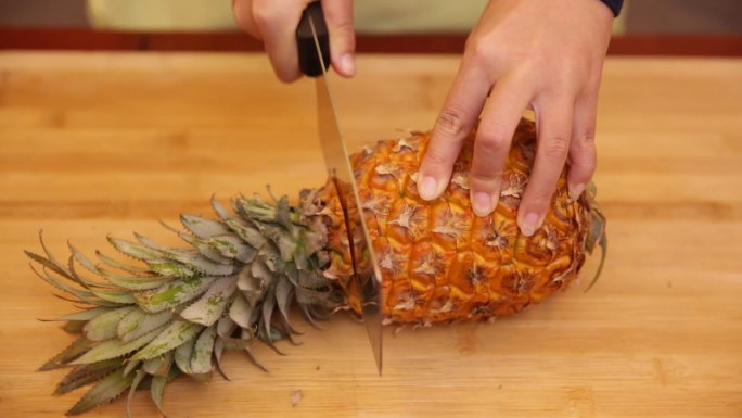 切菠萝削菠萝 (10)