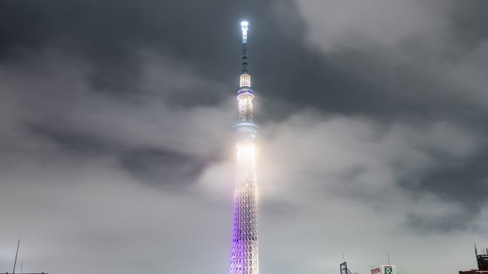 东京天树夜间广告灯光秀