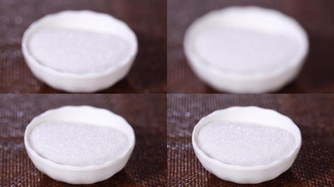 烧杯融化白色化学粉末石蜡 (2)