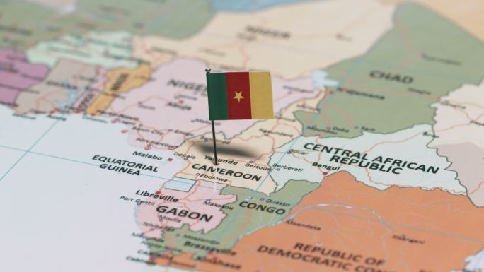 喀麦隆国旗与地图视频素材非洲