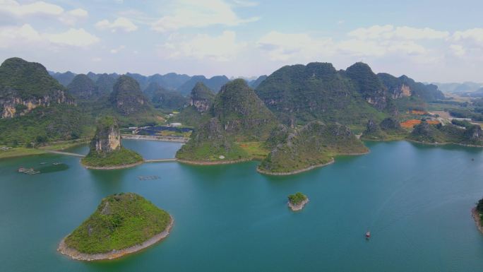 航拍中国广西百色靖西的水上喀斯特美景