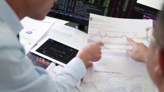 股票投资者分析交流股票走势行情数据
