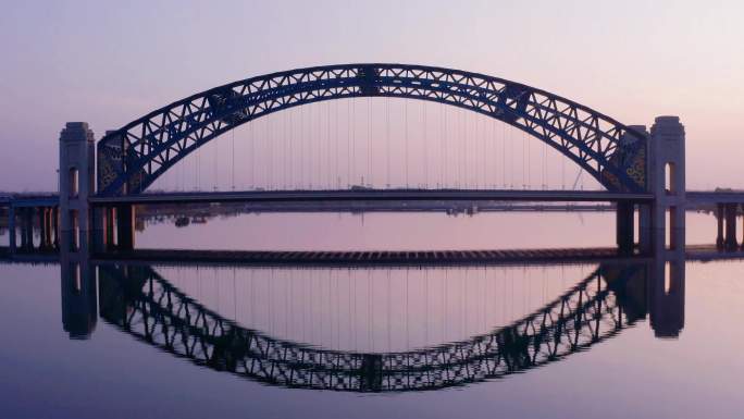 【4k】静谧 晋阳桥 日落铁桥 对称倒影