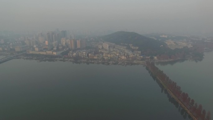 武汉 东湖 日出 晨雾 绿道
