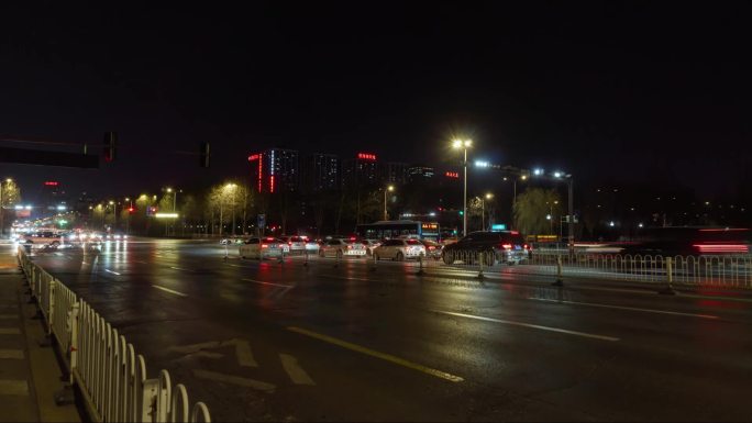 贺兰山路正源北街大范围移动延时夜景