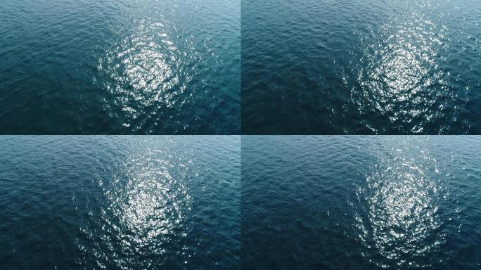 蓝色大海逆光前行前进航行4K60