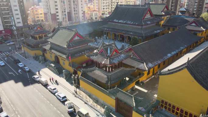 航拍沈阳寺庙八王寺大法师祈福拜佛佛教