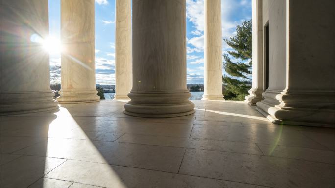 杰斐逊纪念馆中几组柱子的时间推移