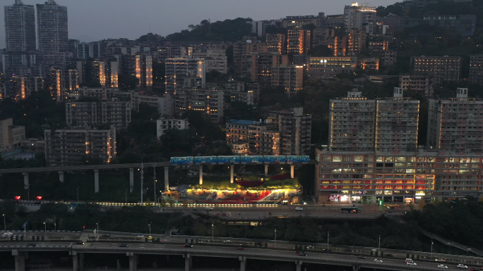 航拍李子坝夜景