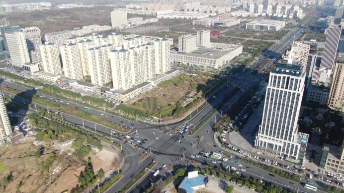 航拍信阳羊山新区城市街道