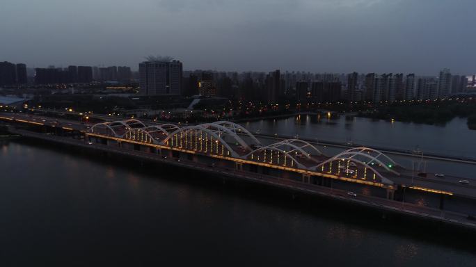 西安浐灞广运潭大桥夜景航拍西安地铁3号线