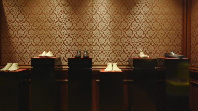 展示厅 非卖品 空镜头 皮鞋展示 展览