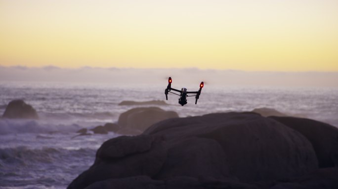 飞行的无人机拍摄户外场景景别场景大海海洋