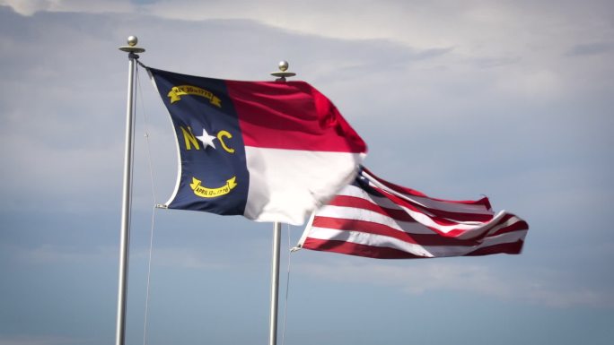 北卡罗来纳州和美国国旗