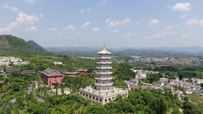 航拍贵阳大兴国寺大善塔