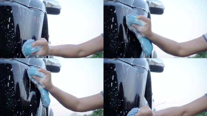 洗车擦拭明亮干净
