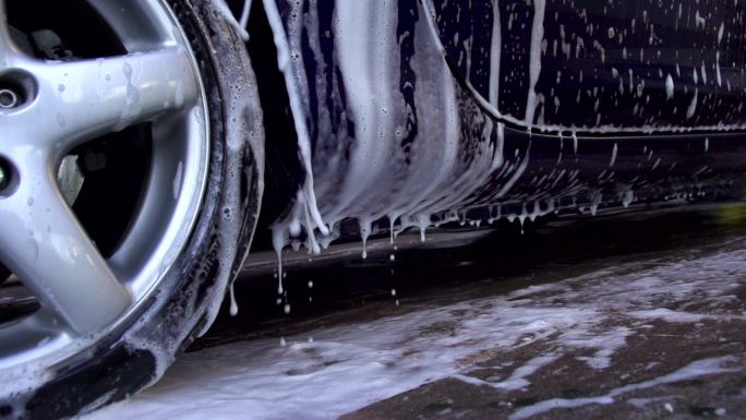 汽车上的泡沫护理泡沫机洗车液保养美容