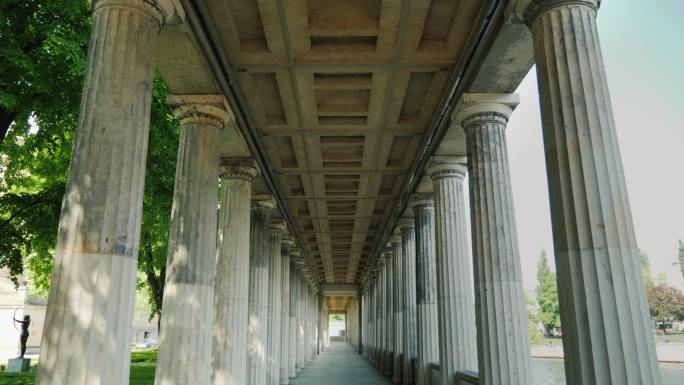 德国柏林国家博物馆的柱廊